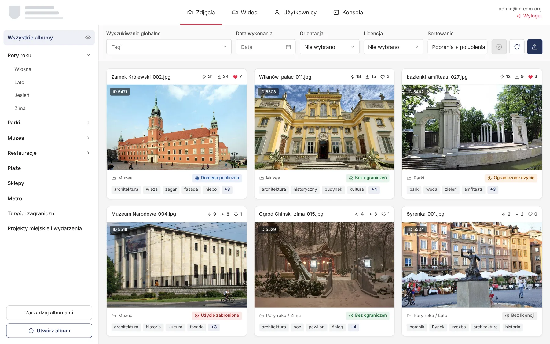Bank zdjęć: sekcje, filtry i karty zdjęć z licencjami i tagami